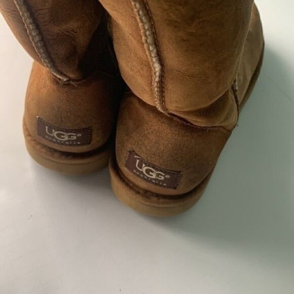 UGG Midi Boots - Picture 3 of 4